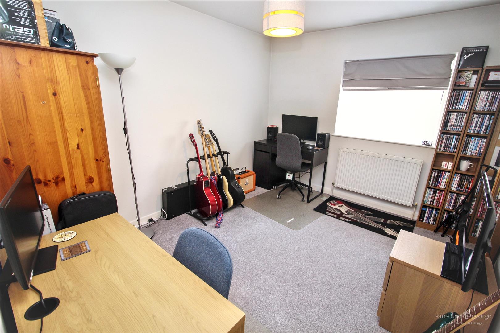 Hugh Fraser Drive, Tilehurst, Reading